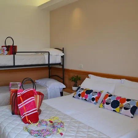 Hotel Apogeo - Breakfast Experience Rimini Esterno foto