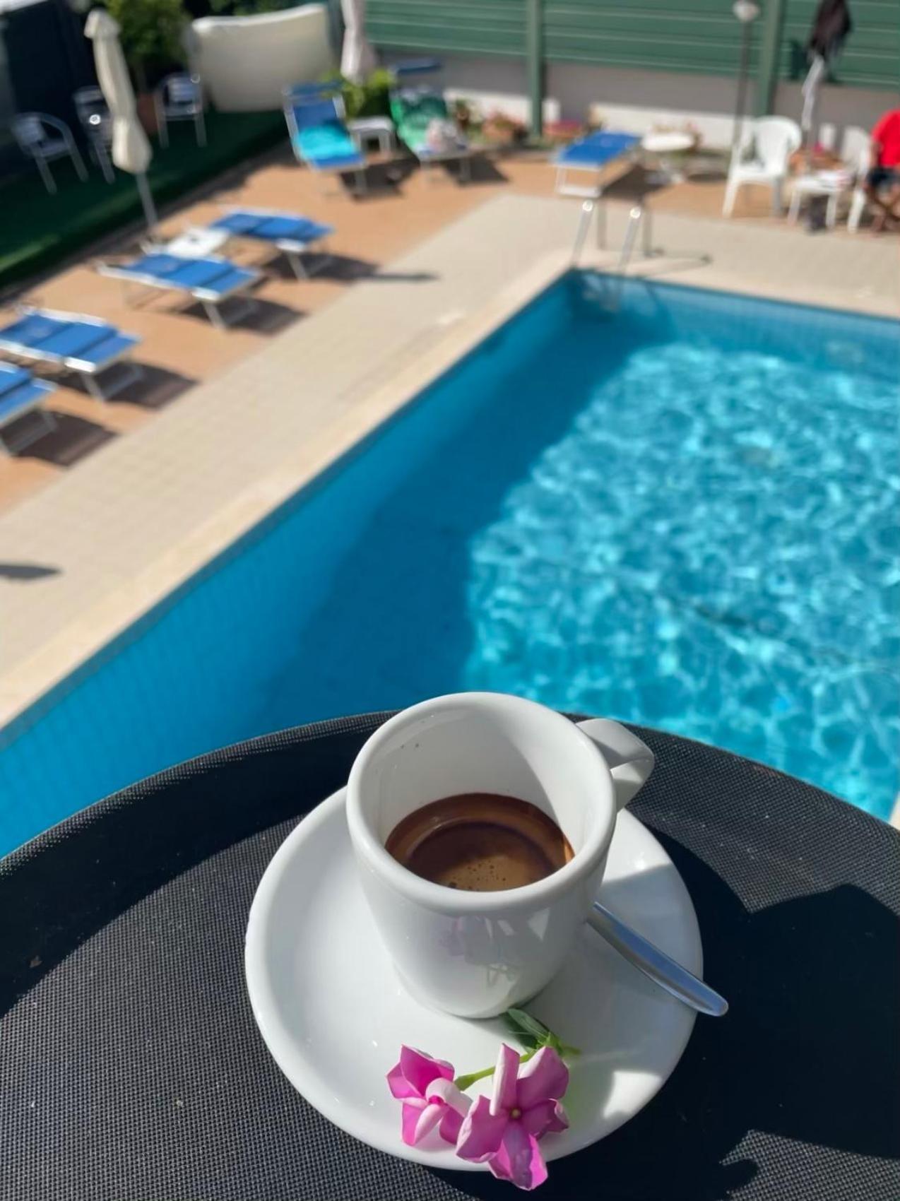 Apogeo - Breakfast Experience Hotel